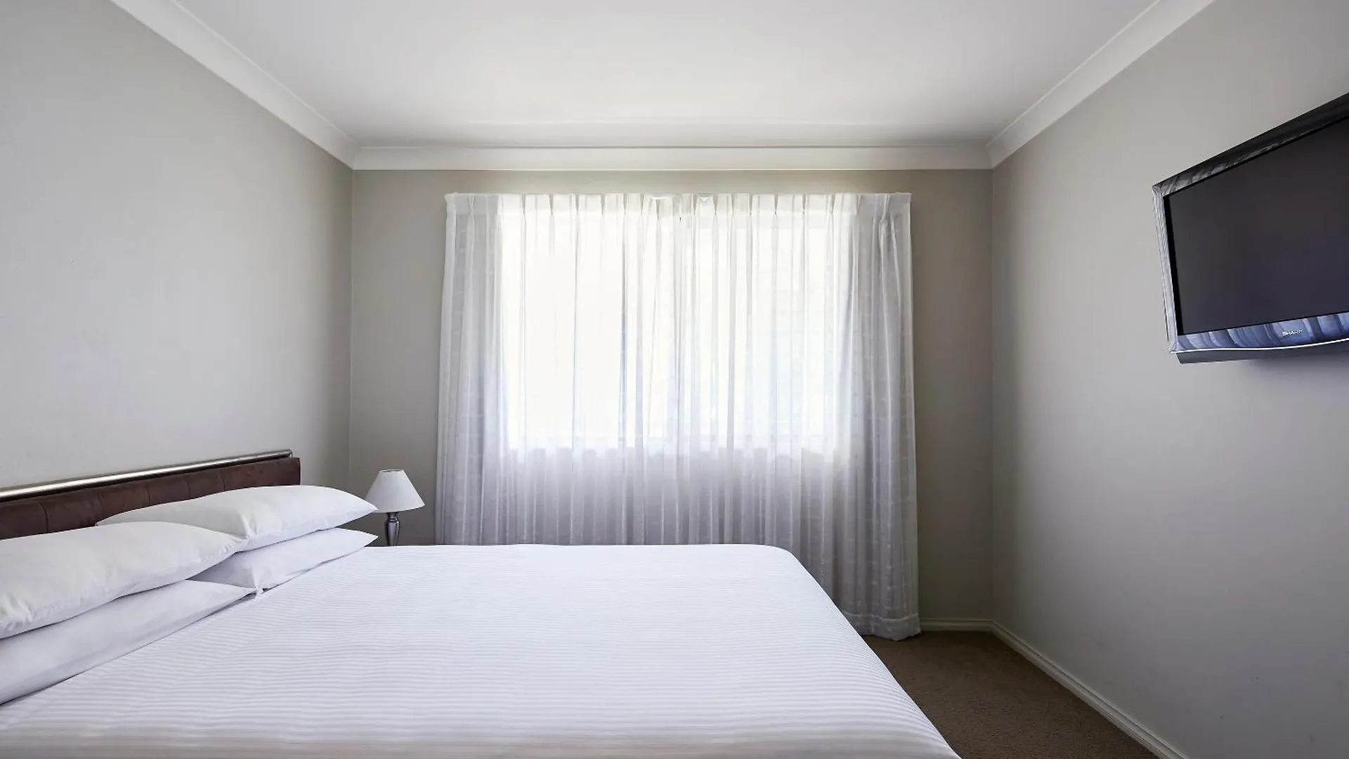 Pinnacle Apartments Canberra Australia
