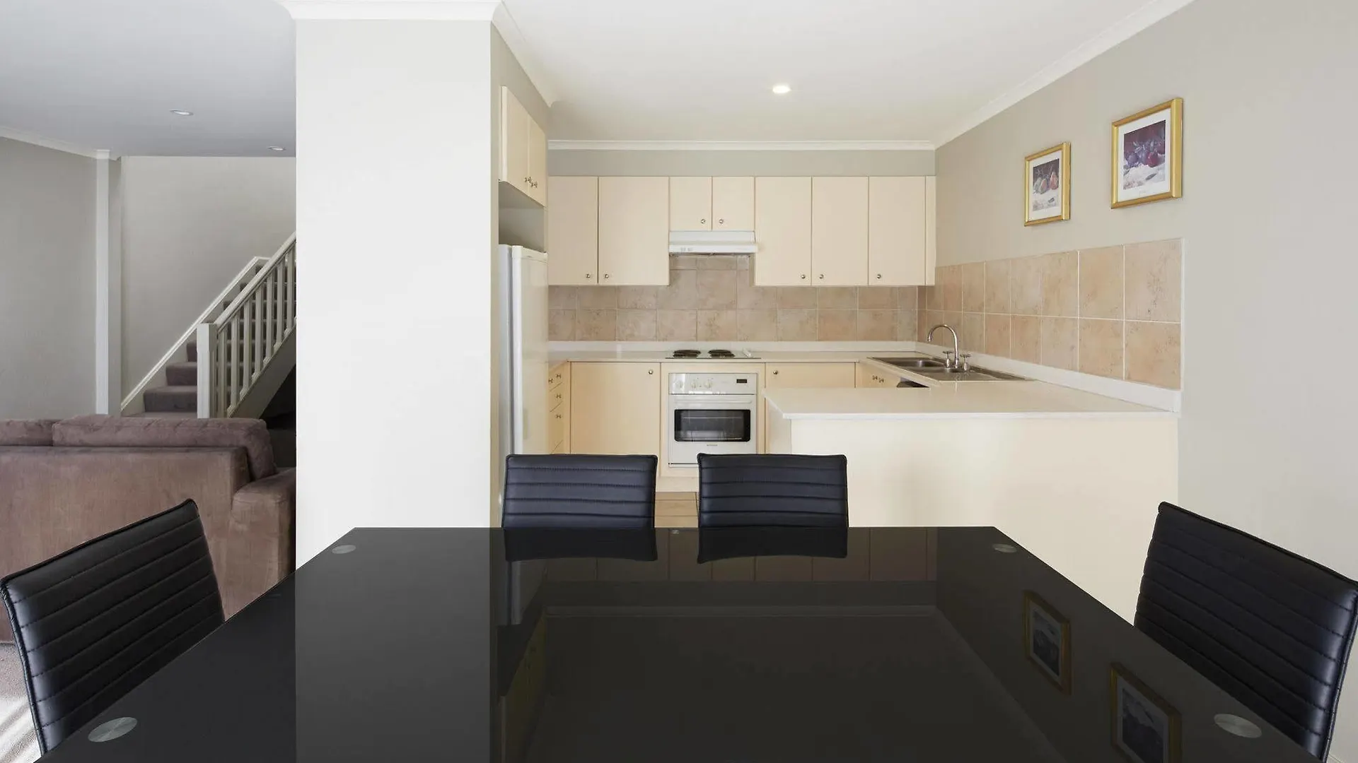 Pinnacle Apartments Canberra