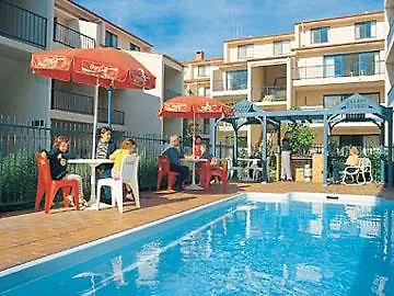 קנברה Pinnacle Apartments 4*,