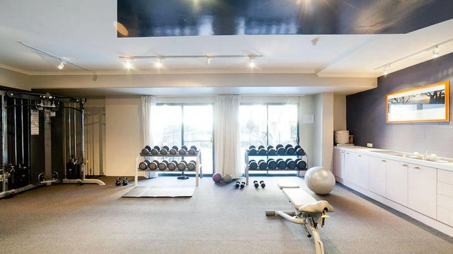 קנברה Pinnacle Apartments 4*,  אוסטרליה